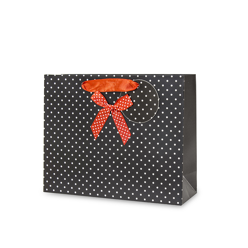 Maišelis dovanoms juodas su raudonu kaspinu 20x25x8 cm 93952
