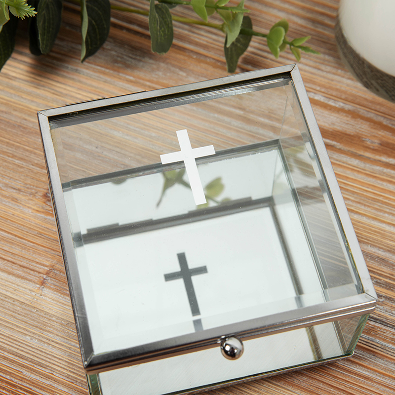 Dėžutė stiklinė religinėms relikvijoms H:6.5cm x W:10cm x D:10cm FH113 Widdop