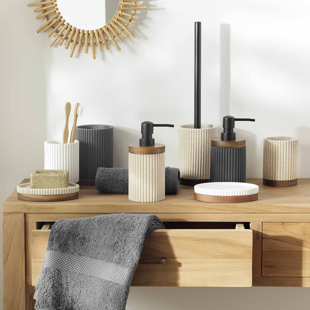Dantų šepetėlių laikiklis D8xH10,8 cm polirezininis NIAGARA douceur d'intérieur